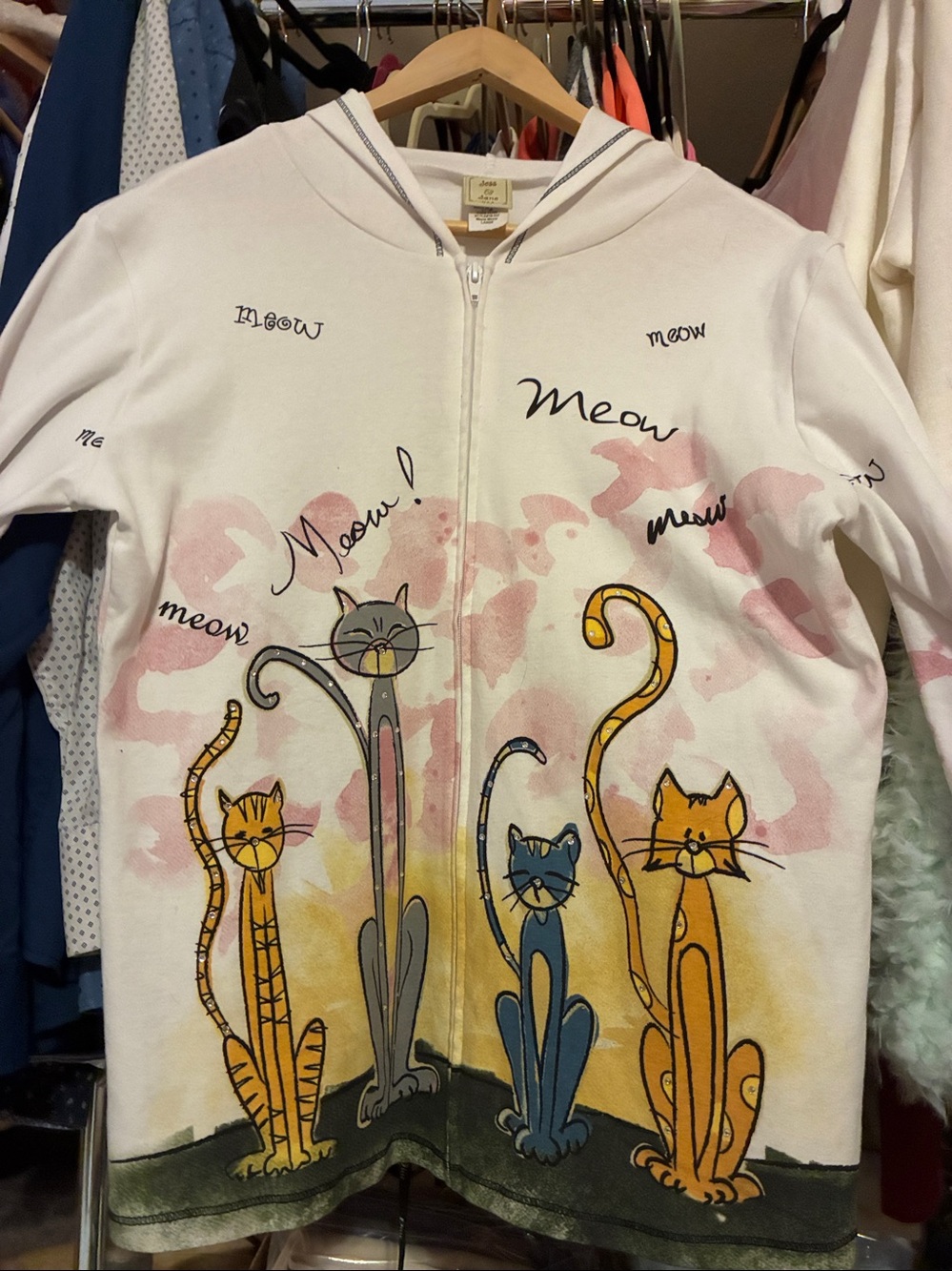 Jess&Jane USA. White Zip-Up Hoodie with Cat Graphics.Rhinestones all over